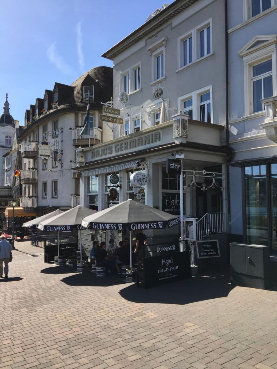 Hajo'S Germania Lodge & Irish Pub Rüdesheim am Rhein Eksteriør billede